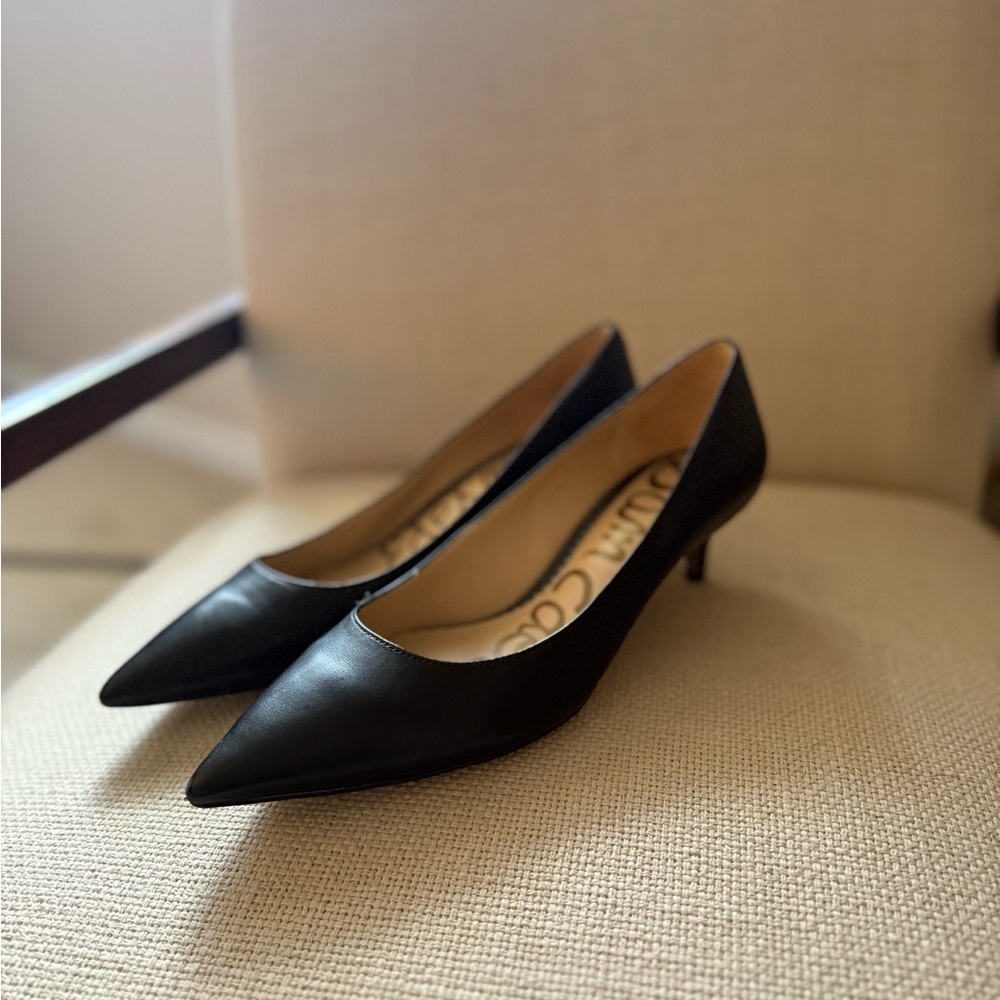 Black Leather Pumps